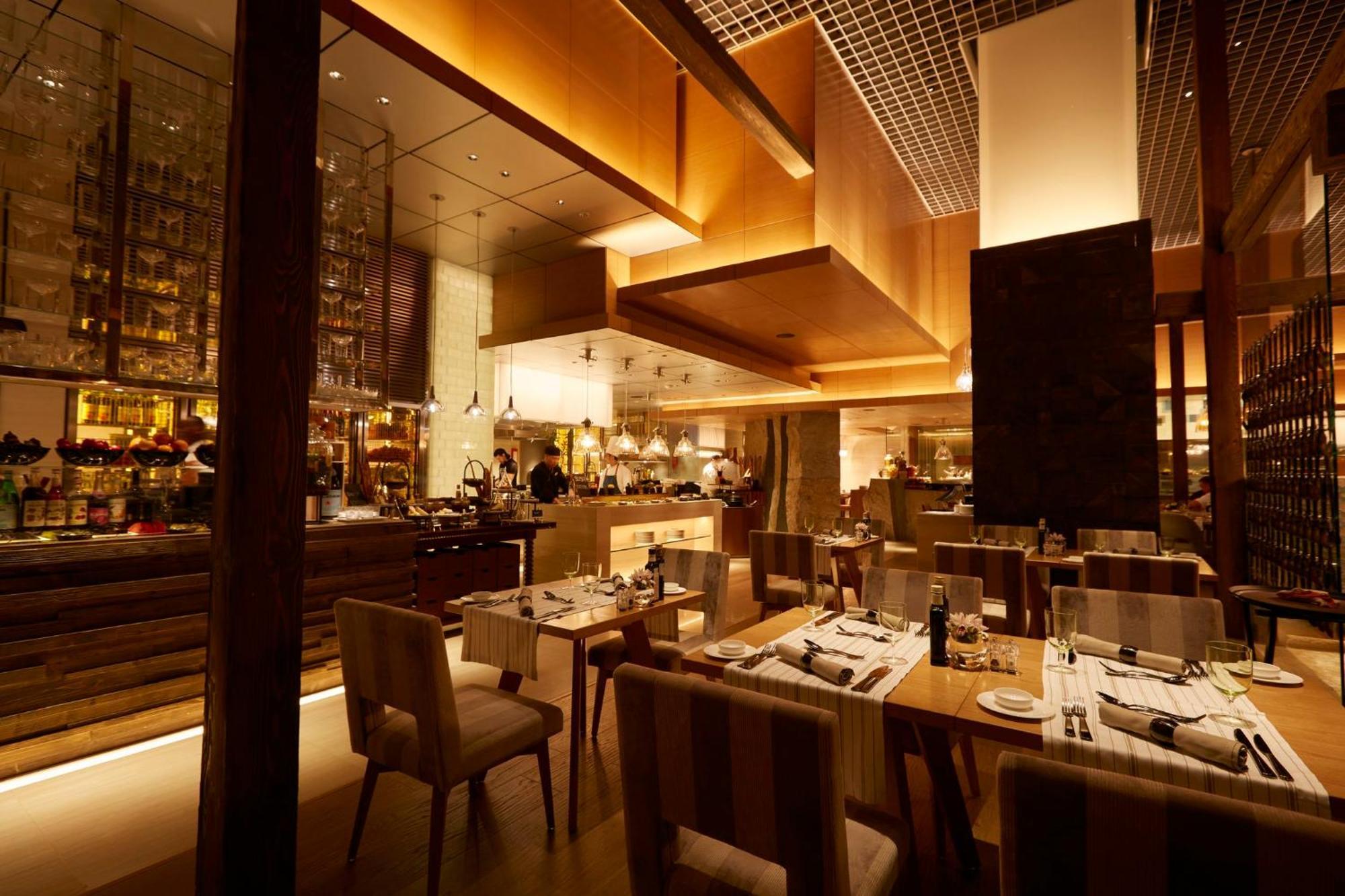 Mandarin Oriental Al Faisaliah, Ер-Ріяд Екстер'єр фото Interior of the restaurant