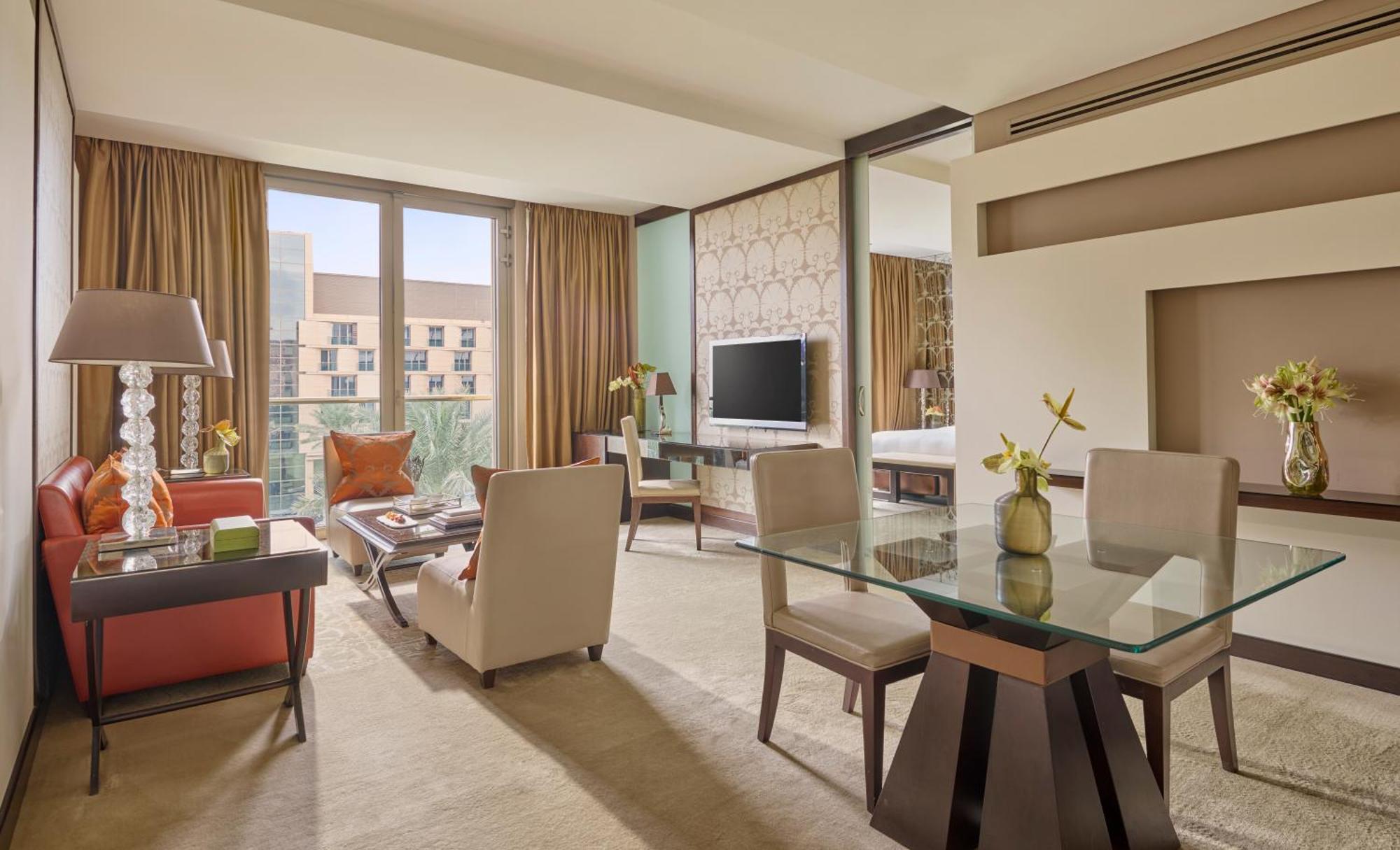 Mandarin Oriental Al Faisaliah, Ер-Ріяд Екстер'єр фото A suite at the Atlantis, The Royal