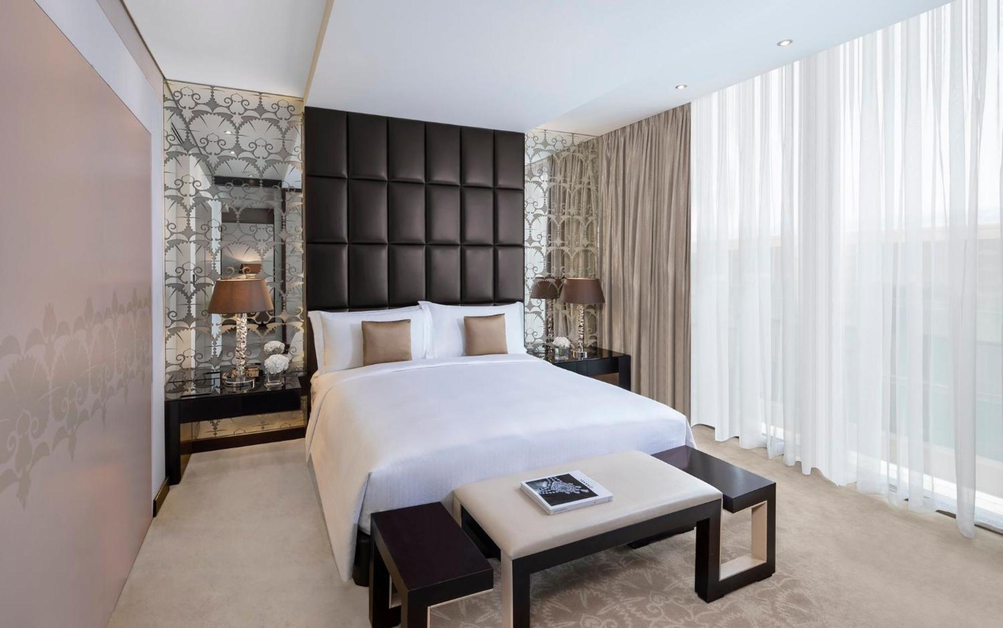 Mandarin Oriental Al Faisaliah, Ер-Ріяд Екстер'єр фото A bedroom at the hotel