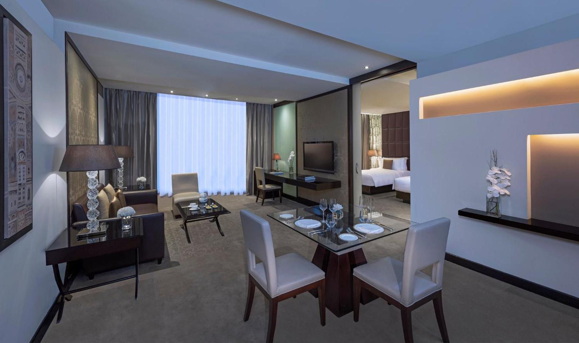 Mandarin Oriental Al Faisaliah, Ер-Ріяд Екстер'єр фото A suite at the hotel